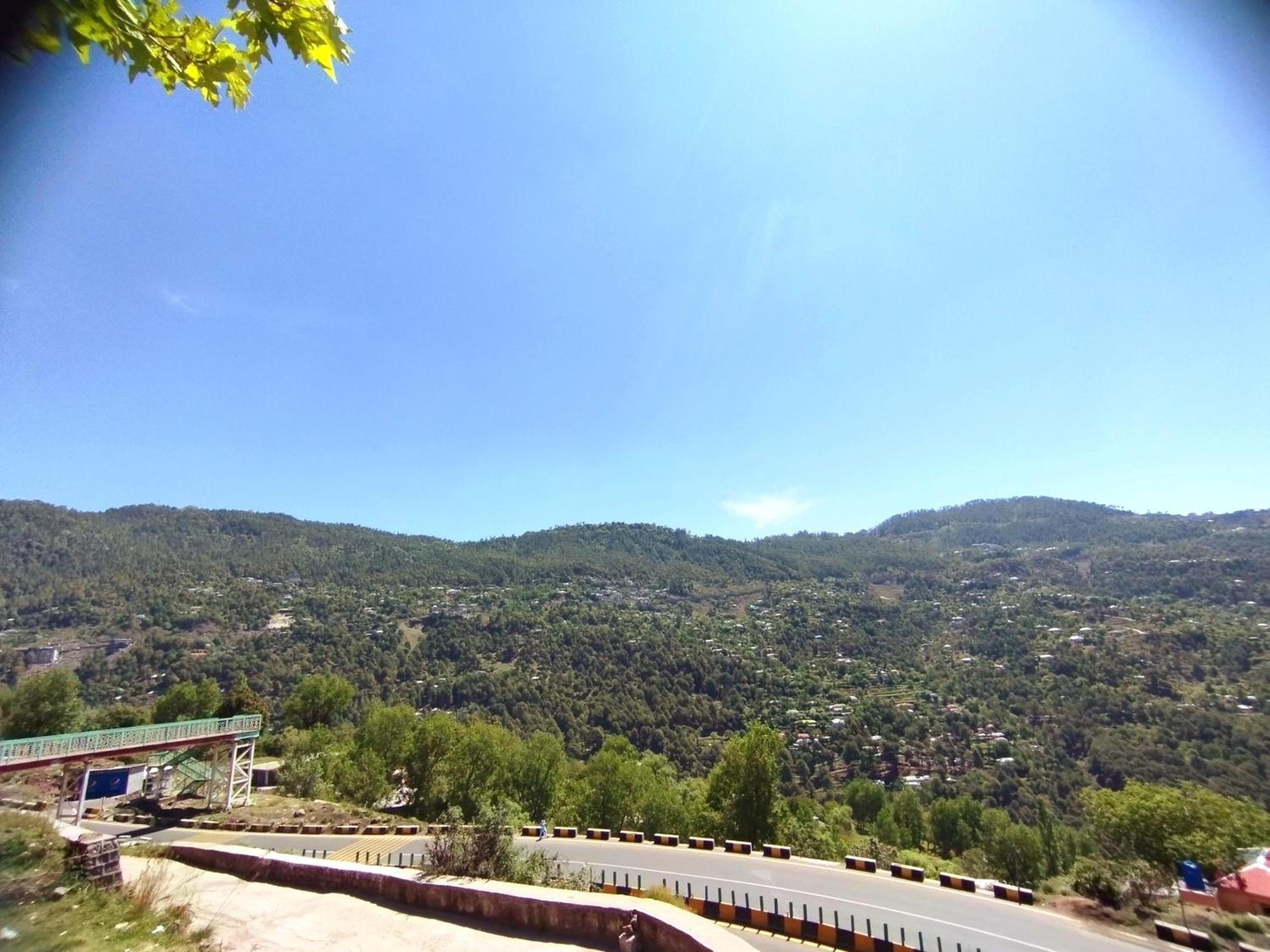 Midway Apartman Murree Kültér fotó