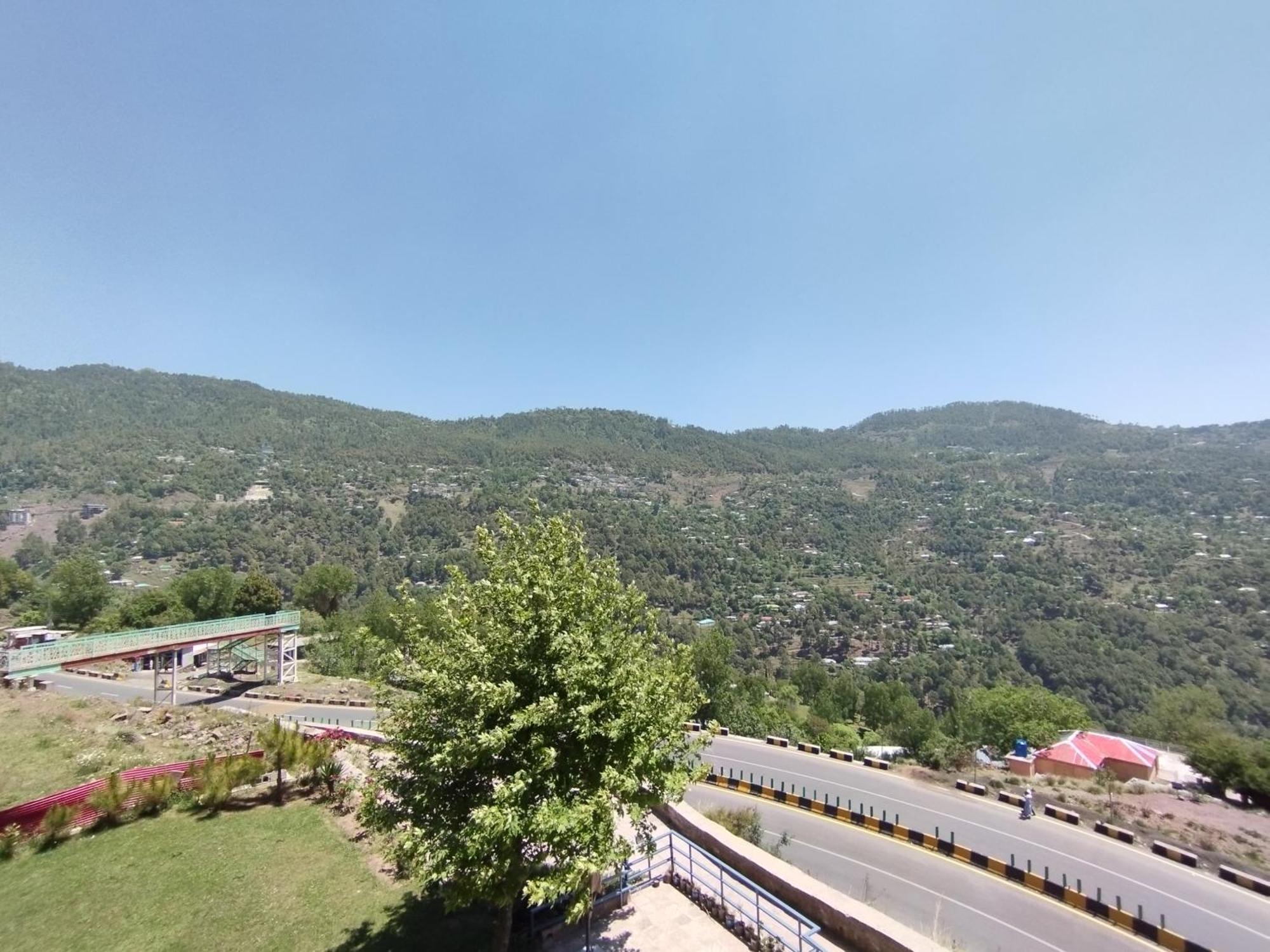 Midway Apartman Murree Kültér fotó